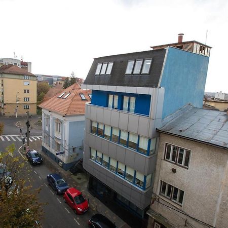 Travel Homzzz Central Apartments - Tusnad Targu Mures Ngoại thất bức ảnh