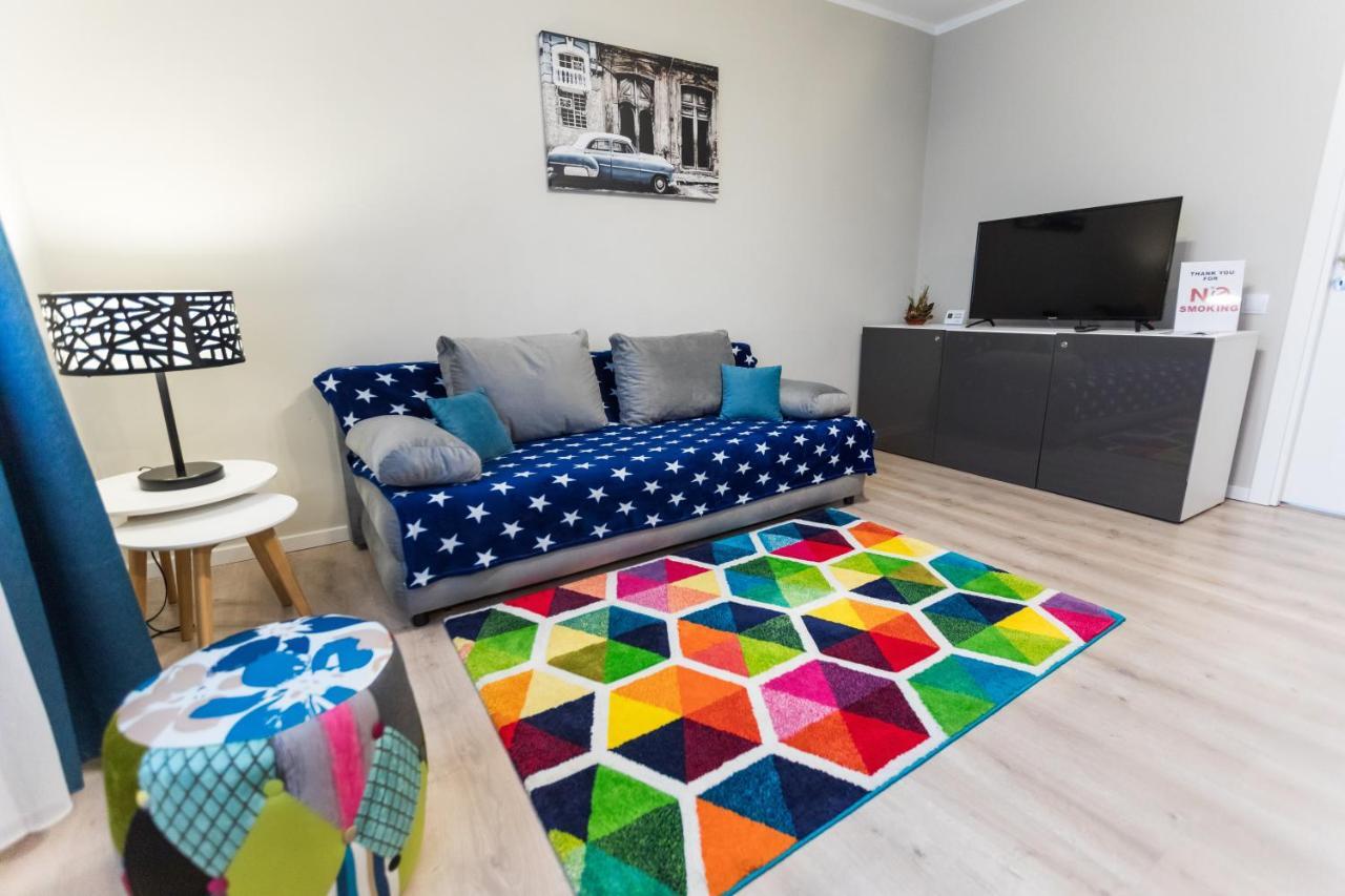 Travel Homzzz Central Apartments - Tusnad Targu Mures Ngoại thất bức ảnh